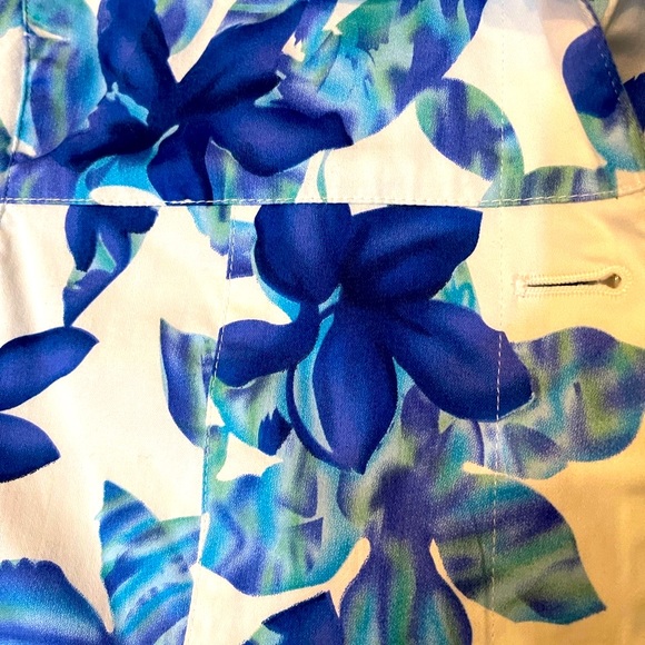 Coldwater Creek beautiful mix of blues & a hint of purple. Spring/Summer jacket - Picture 5 of 5